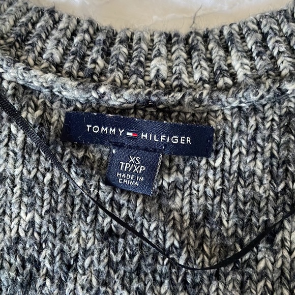 Tommy Hilfiger cable knit cardigan - Picture 2 of 3